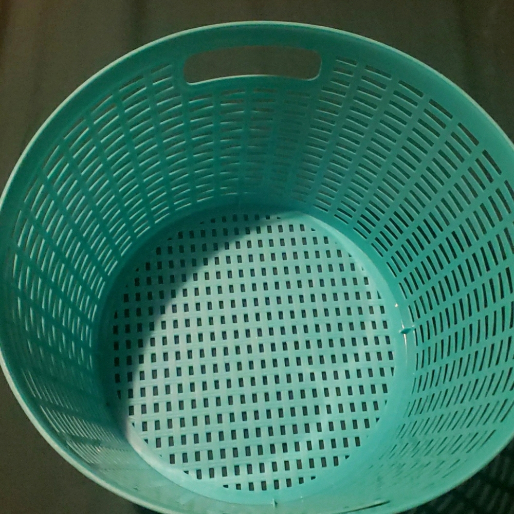 Toy basket